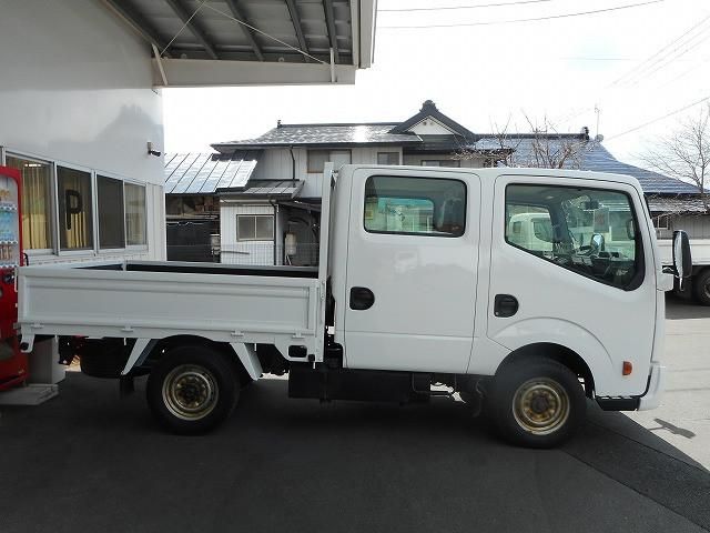 Nissan ATLAS 2015-03 4384402-3