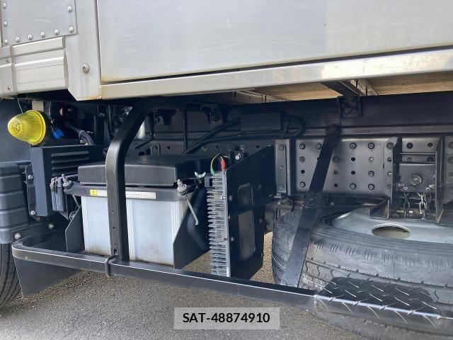 Nissan ATLAS 2019-03 4586801-9