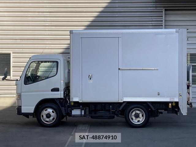 Nissan ATLAS 2019-03 4586801-1