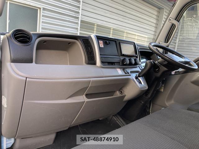 Nissan ATLAS 2019-03 4586801-20