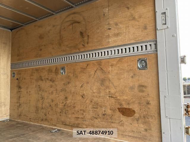 Nissan ATLAS 2019-03 4586801-23
