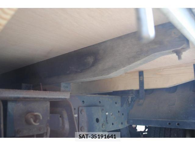 Nissan ATLAS 2003-02 4638024-15