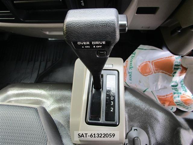Nissan ATLAS 2021-03 4638022-11