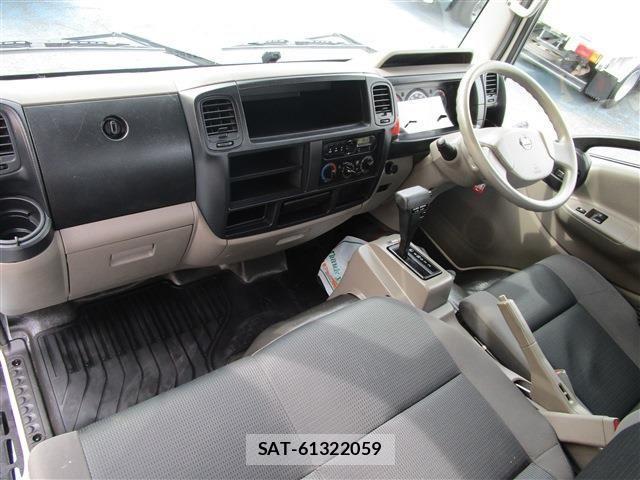 Nissan ATLAS 2021-03 4638022-22