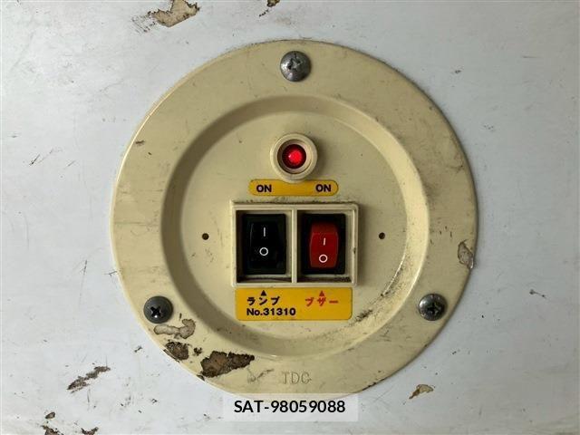 Nissan ATLAS 2015-11 4751214-18