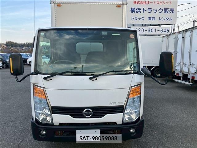 Nissan ATLAS 2015-11 4751214-1