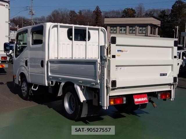 Nissan ATLAS 2019-04 4751193-2