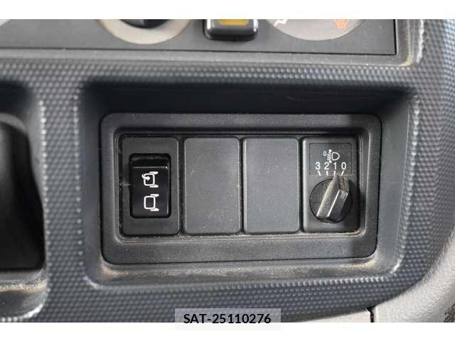Nissan ATLAS 2008-10 4751221-23