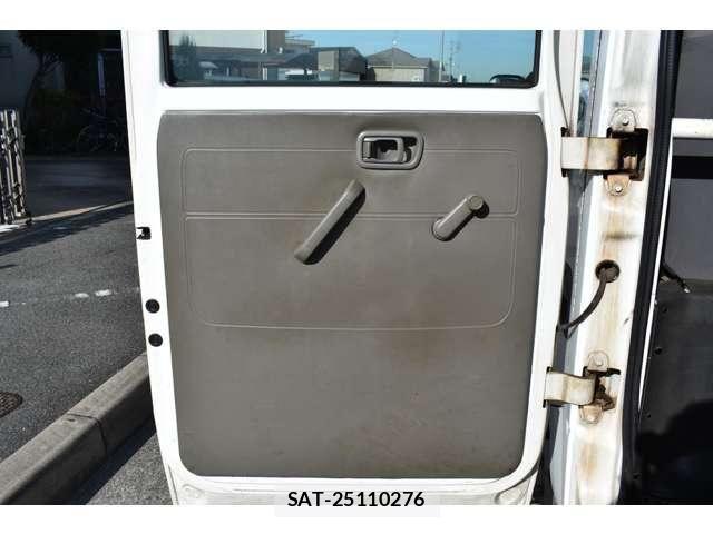 Nissan ATLAS 2008-10 4751221-28