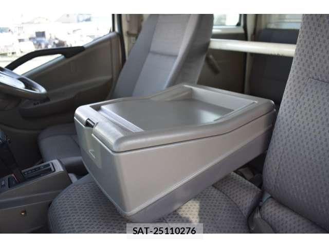 Nissan ATLAS 2008-10 4751221-4