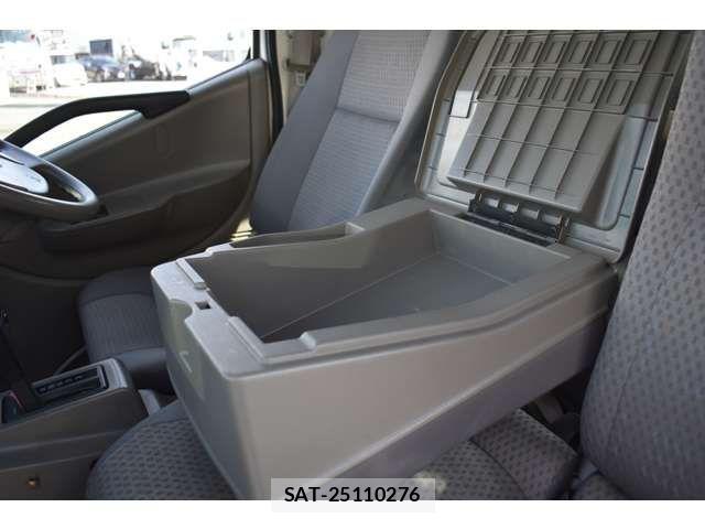 Nissan ATLAS 2008-10 4751221-5