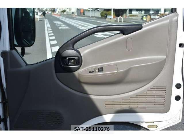Nissan ATLAS 2008-10 4751221-8