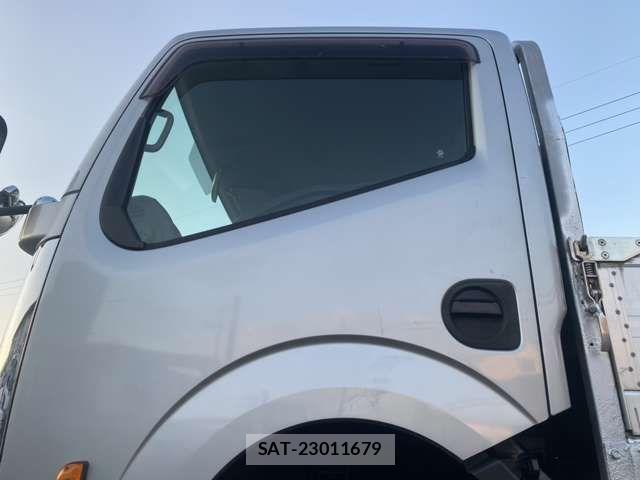 Nissan ATLAS 2010-08 4751218-19