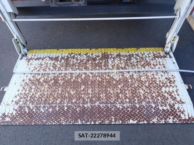 Nissan ATLAS 2016-01 4751204-11