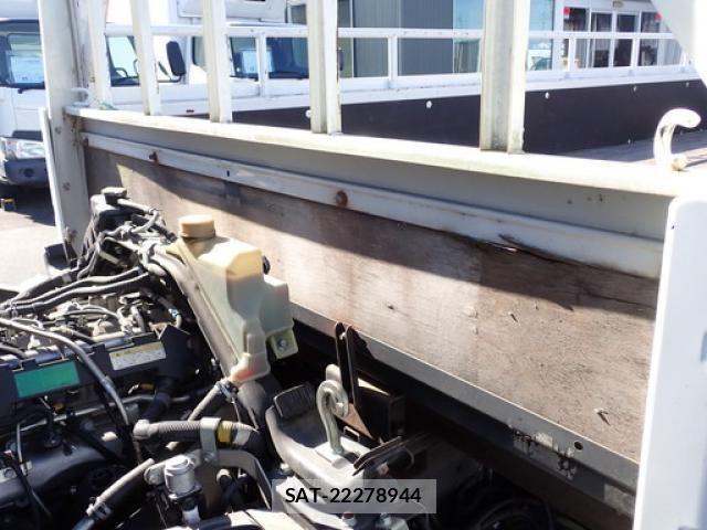 Nissan ATLAS 2016-01 4751204-16