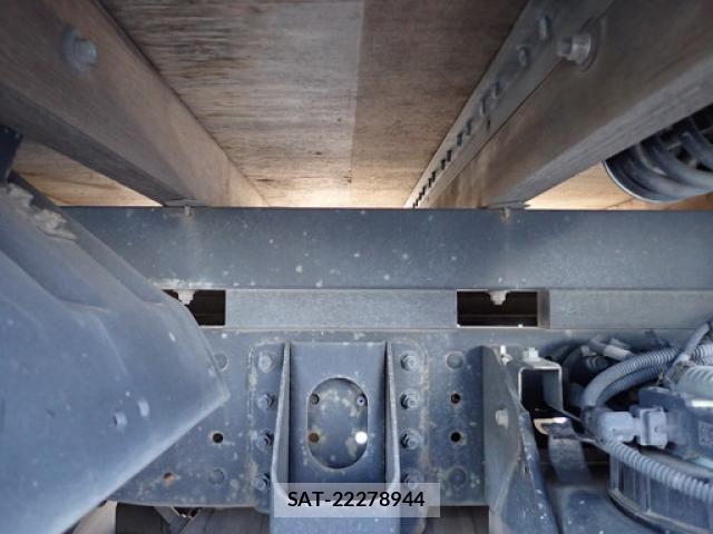 Nissan ATLAS 2016-01 4751204-21