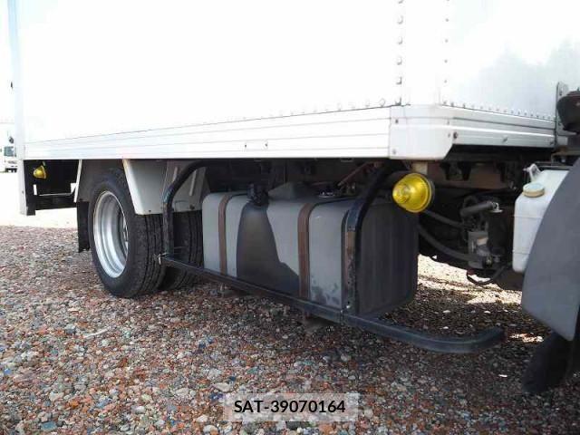 Nissan ATLAS 2014-07 4751188-27