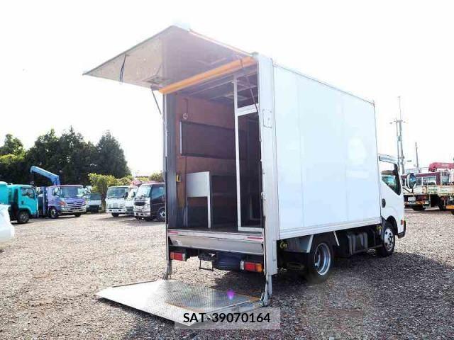 Nissan ATLAS 2014-07 4751188-2