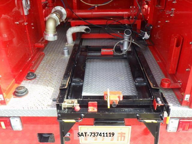 Nissan ATLAS 2011-10 4929670-10