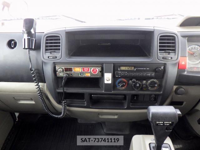 Nissan ATLAS 2011-10 4929670-18
