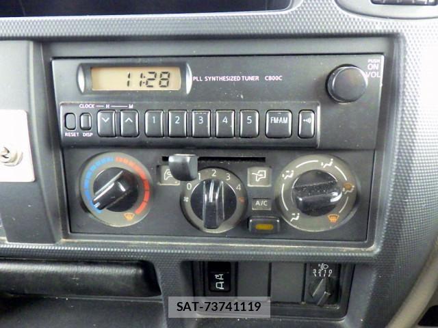 Nissan ATLAS 2011-10 4929670-22