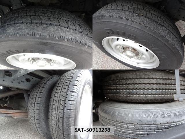 Nissan ATLAS 2015-04 4929646-14