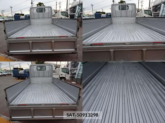 Nissan ATLAS 2015-04 4929646-6