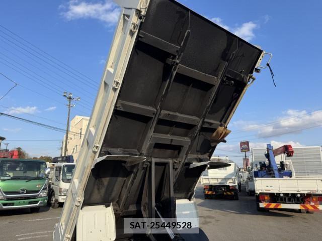Nissan ATLAS 2021-01 4929578-12