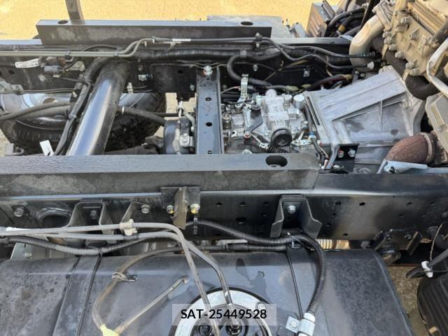 Nissan ATLAS 2021-01 4929578-18