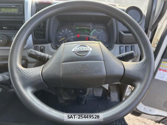 Nissan ATLAS 2021-01 4929578-27