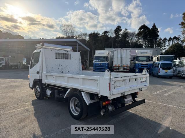 Nissan ATLAS 2021-01 4929578-3