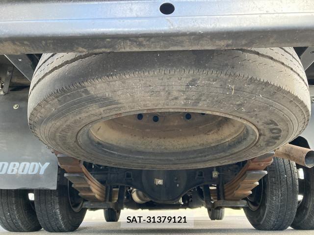 Nissan ATLAS 2012-04 4929651-13