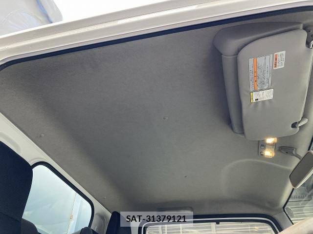 Nissan ATLAS 2012-04 4929651-20