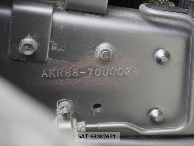 Nissan ATLAS 2021-09 4929572-17