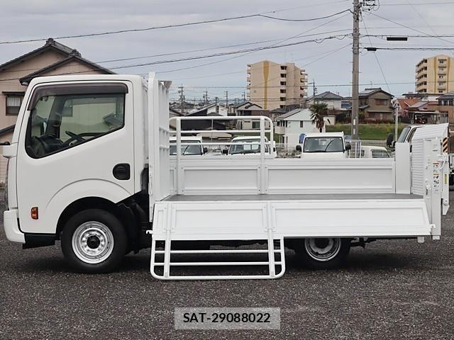 Nissan ATLAS 2019-09 5860277-12