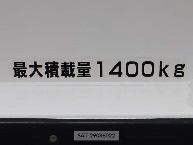 Nissan ATLAS 2019-09 5860277-17