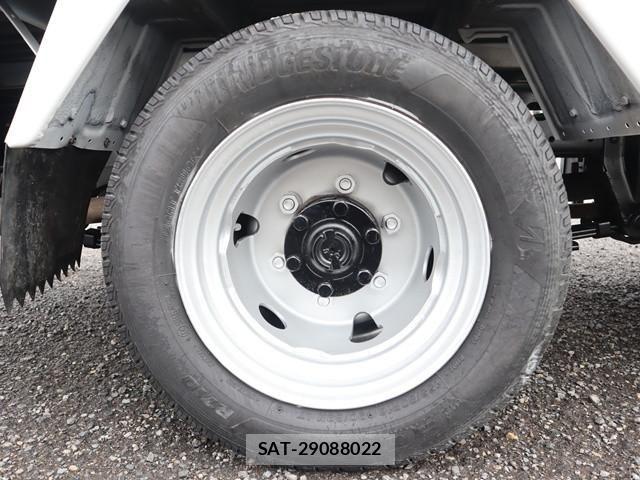 Nissan ATLAS 2019-09 5860277-27