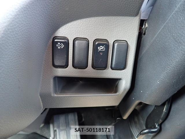 Nissan ATLAS 2019-03 5860274-17