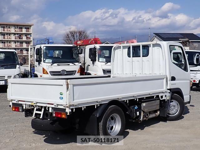Nissan ATLAS 2019-03 5860274-2