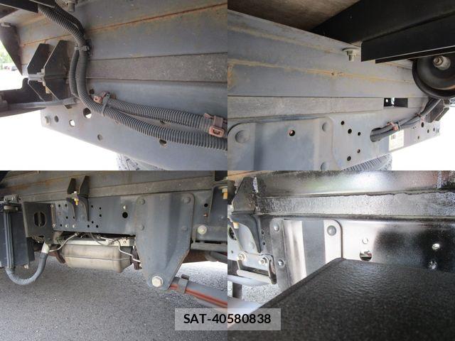 Nissan ATLAS 2015-04 5860282-11