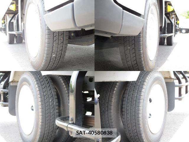 Nissan ATLAS 2015-04 5860282-12
