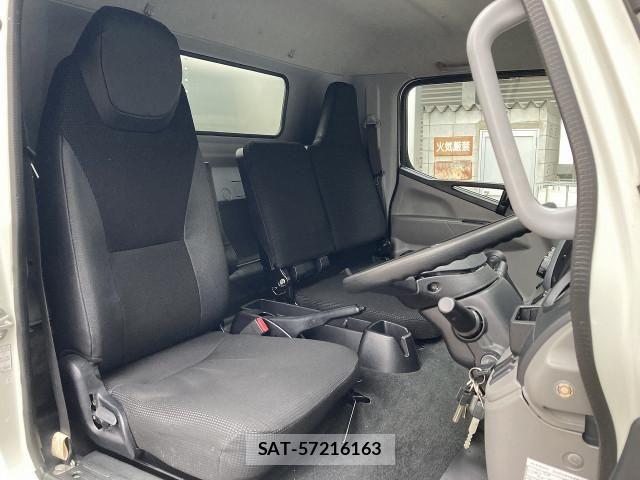 Nissan ATLAS 2020-03 5860271-14