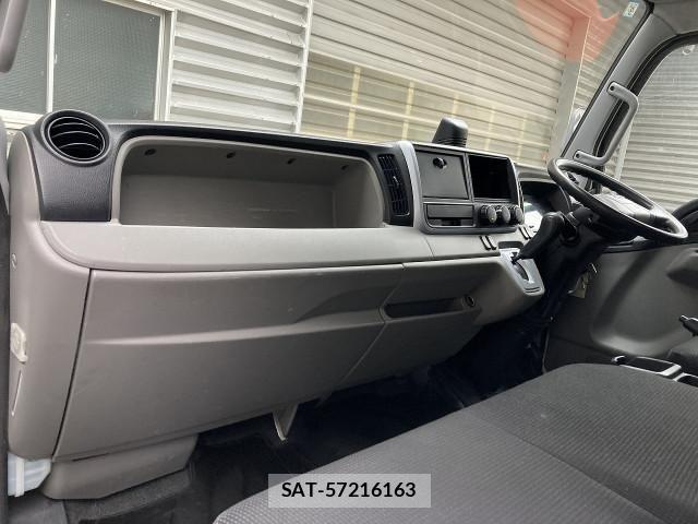 Nissan ATLAS 2020-03 5860271-19
