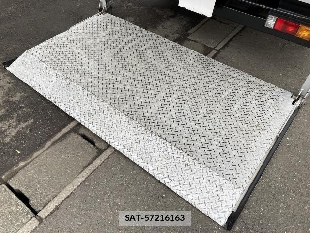 Nissan ATLAS 2020-03 5860271-5