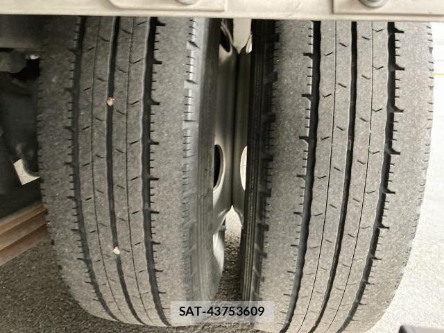 Nissan ATLAS 2015-12 5860278-12