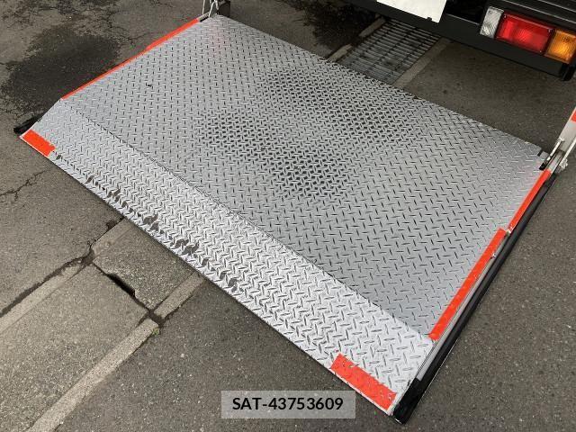 Nissan ATLAS 2015-12 5860278-4
