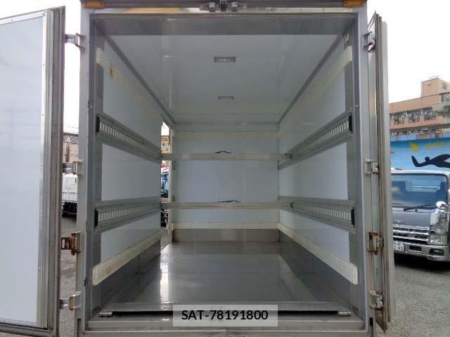 Nissan ATLAS 2013-02 6009268-10