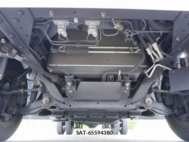 Nissan ATLAS 2020-02 6009275-17