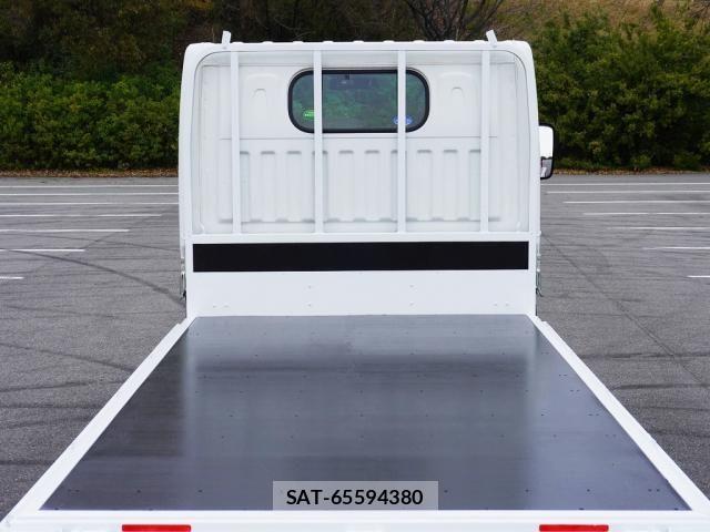 Nissan ATLAS 2020-02 6009275-4
