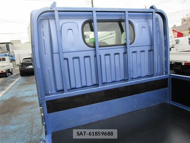 Nissan ATLAS 2015-12 6009283-7
